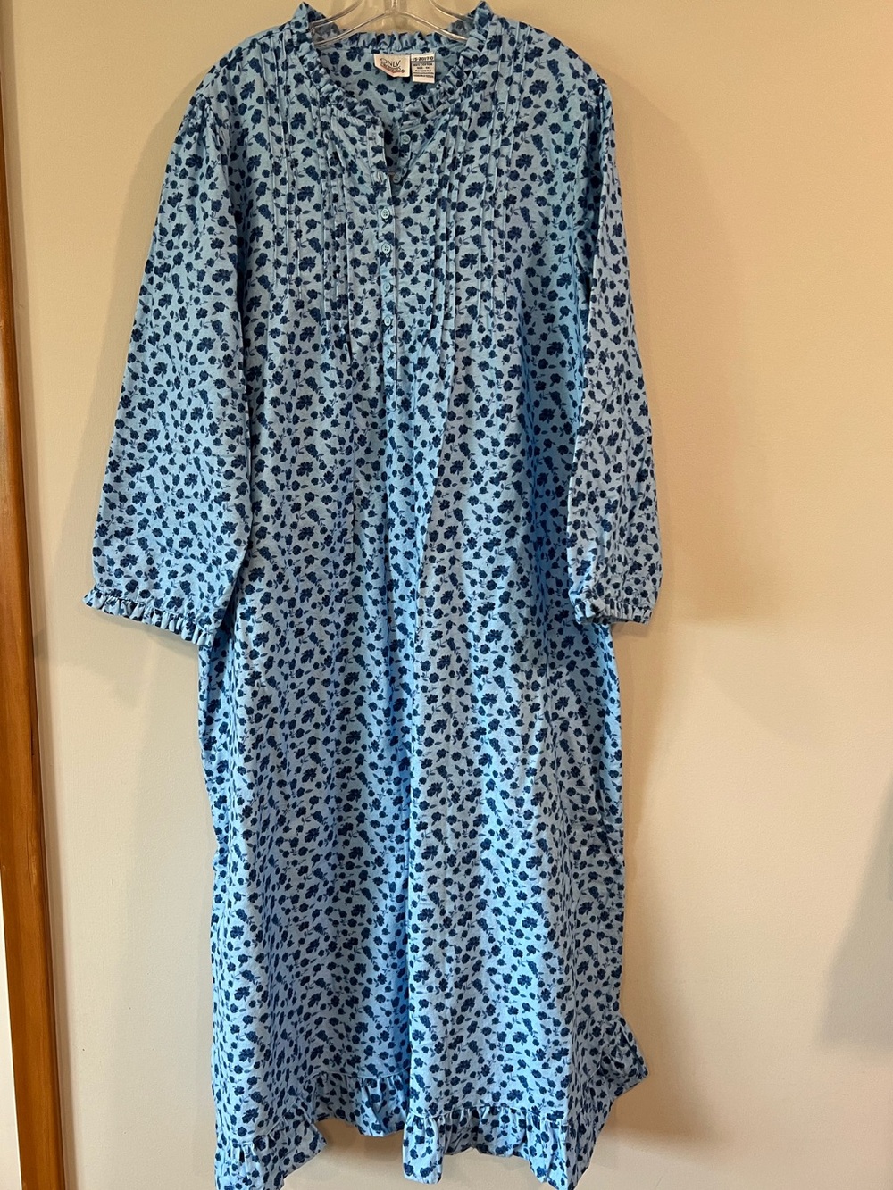 Vintage Flannel Only Necessities Blue Floral Cotton Nightshirt - 1x, plus size